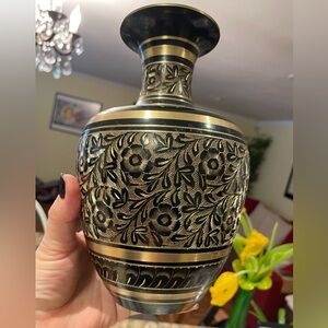 Metal Black Gold Flowers Engraved DECORATIVE VASE Metalware Boho Vintage..